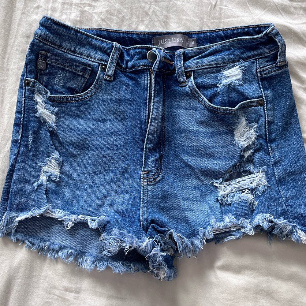 Distressed shorts